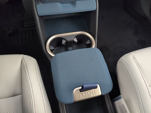 Used 2025 MINI Cooper Countryman S image 23