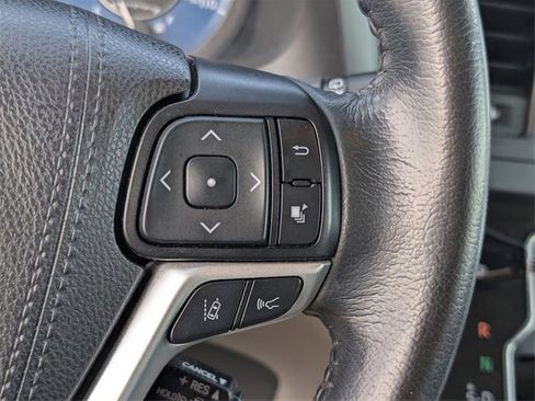 Used 2020 Toyota Sienna XLE Premium image 19