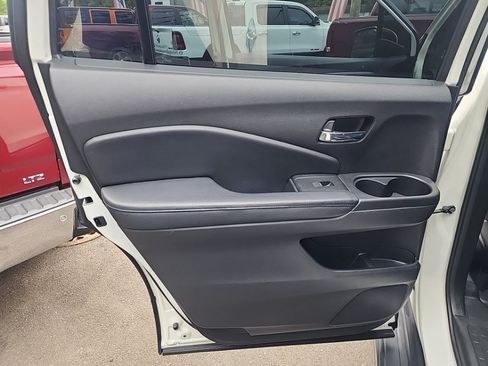Used 2018 Honda Pilot EX-L image 37
