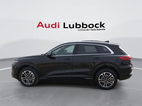 Certified 2025 Audi Q5 Premium w/ Convenience Package image 6