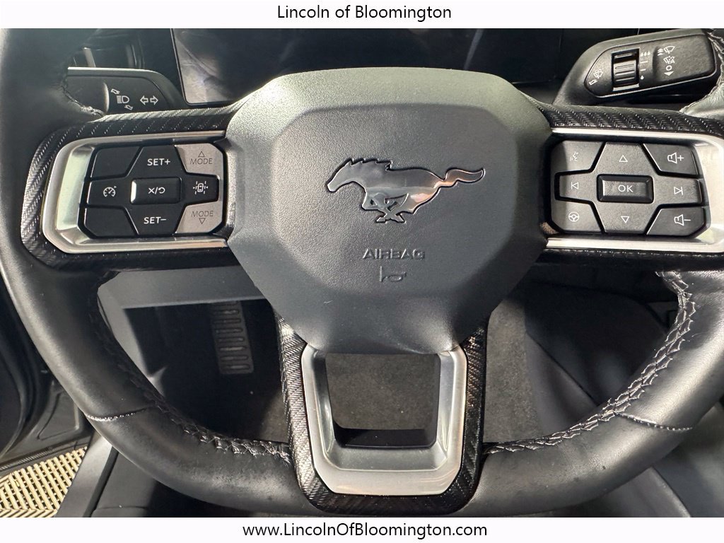 Used 2025 Ford Mustang GT RWD image 18