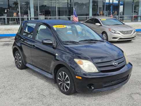 Used 2004 Scion xA FWD image 20