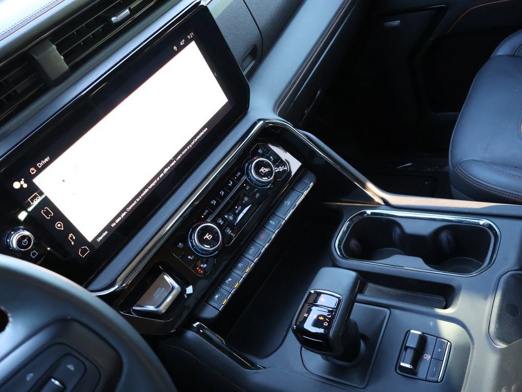 Used 2023 GMC Sierra 1500 AT4 w/ AT4 Premium Package AWD/4WD image 21