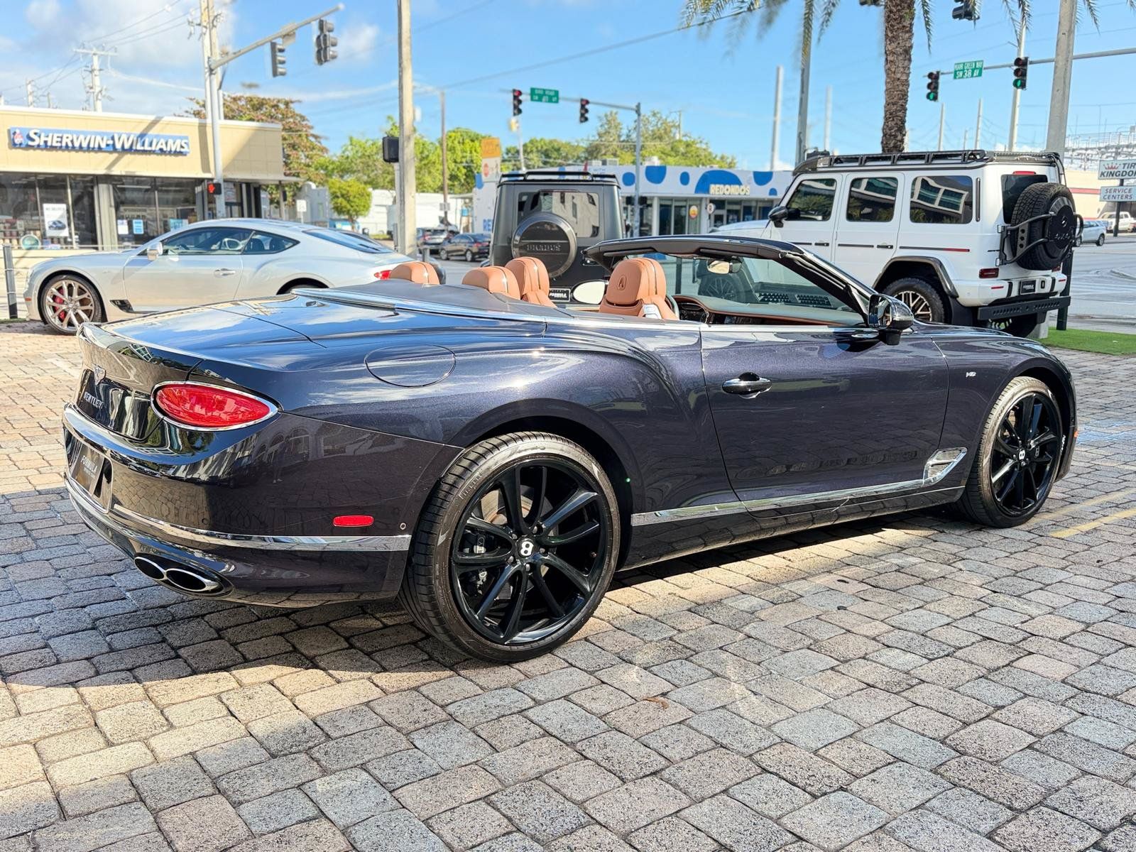 Used 2021 Bentley Continental GT AWD/4WD image 12