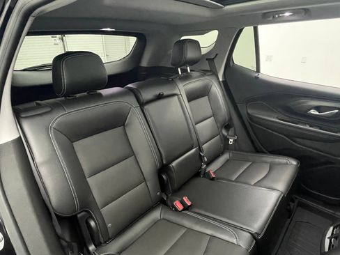 Used 2024 GMC Terrain SLT w/ Infotainment Package II AWD/4WD image 38