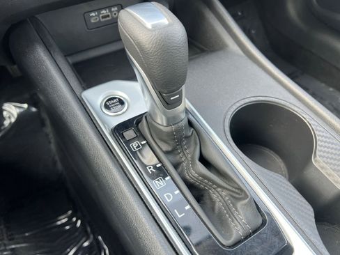 Used 2025 Nissan Altima 2.5 SV image 41