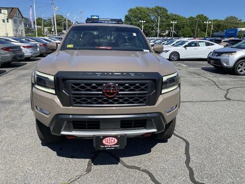 Used 2024 Nissan Frontier PRO-4X w/ Technology Package AWD/4WD image 3