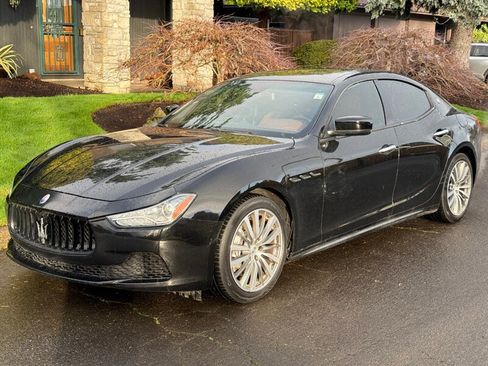 Used 2016 Maserati Ghibli S image 1