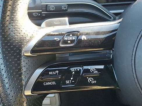 Certified 2024 Mercedes-Benz GLE 450e 4MATIC image 23