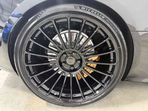 Used 2025 Mercedes-Benz AMG GT 63 image 4