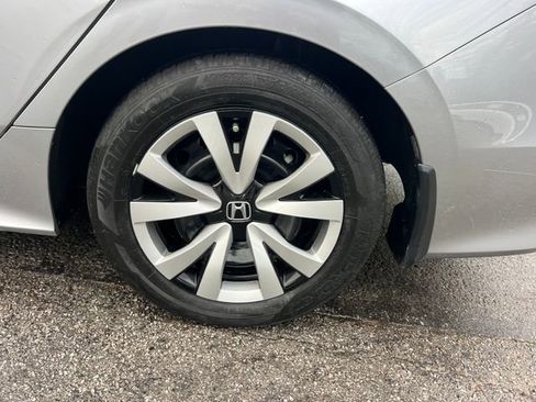 Used 2024 Honda Civic LX image 33