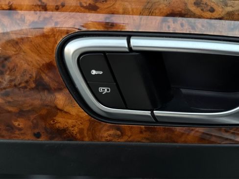 Used 2006 Bentley Flying Spur Flying Spur image 48