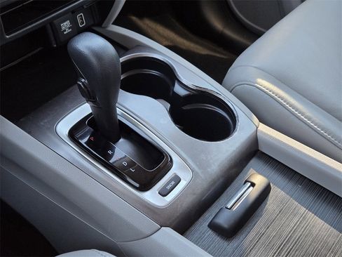 Used 2020 Honda Pilot EX-L image 9