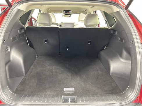Used 2025 Hyundai Tucson SEL AWD/4WD image 19