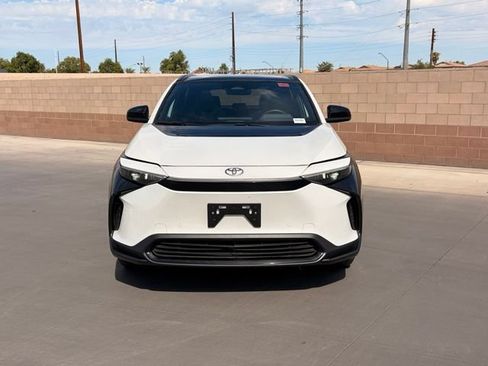 Used 2025 Toyota bZ4X AWD w/ Weather Package image 3
