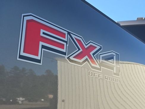 Used 2024 Ford F350 Platinum AWD/4WD image 11