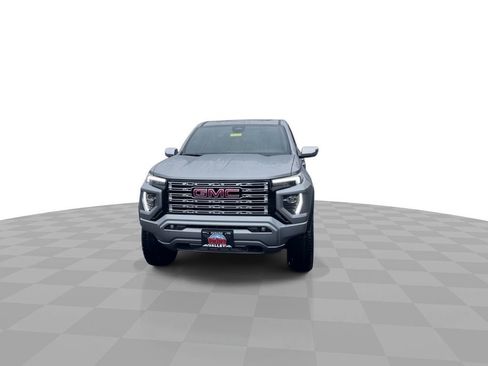 New 2026 GMC Canyon Denali image 3