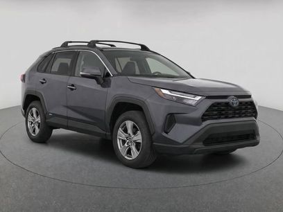 Used 2024 Toyota RAV4 XLE w/ Convenience Package