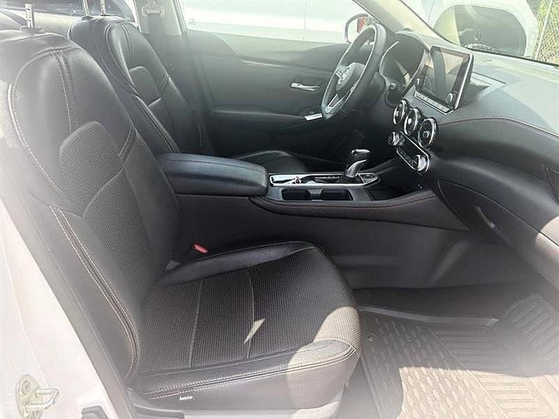 Used 2021 Nissan Sentra SR FWD image 14