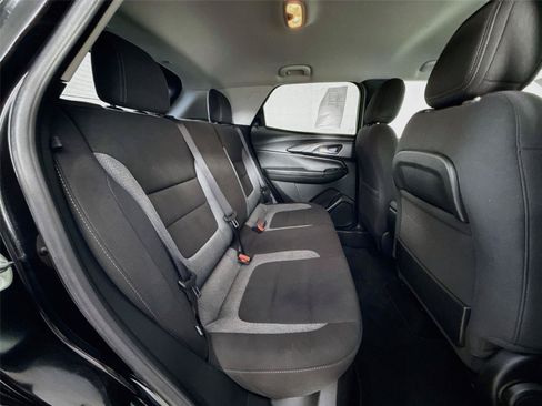 Used 2023 Chevrolet TrailBlazer LT FWD image 26