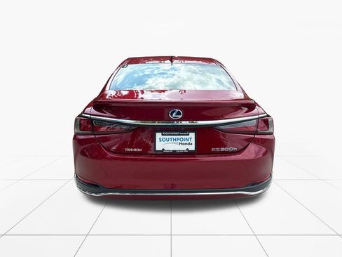 Used 2021 Lexus ES 300h w/ Premium Package FWD image 7
