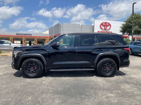 Used 2024 Toyota Sequoia TRD Pro AWD/4WD image 6