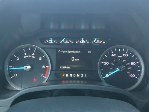 Certified 2022 Ford F250 XL w/ Power Equipment Group image 24