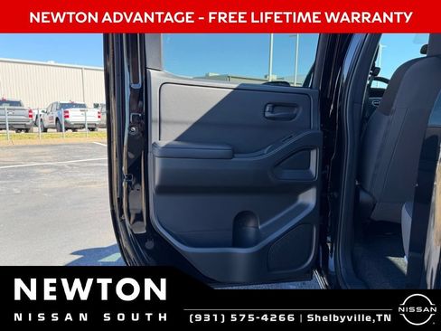 New 2026 Nissan Frontier SV w/ Tow Package AWD/4WD image 15