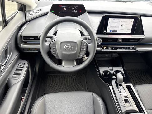 Used 2026 Toyota Prius Nightshade image 4