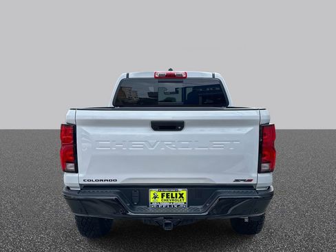 New 2025 Chevrolet Colorado ZR2 w/ Off-Road Front Bumper Package image 4