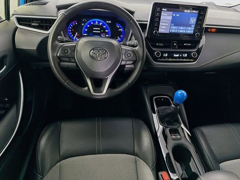 Used 2020 Toyota Corolla XSE image 25