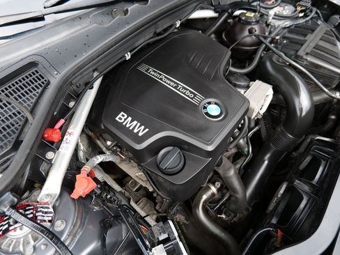 Used 2017 BMW X3 xDrive28i w/ Technology Package image 55