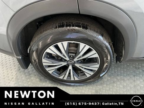Used 2023 Nissan Rogue SV w/ SV Premium Package AWD/4WD image 42