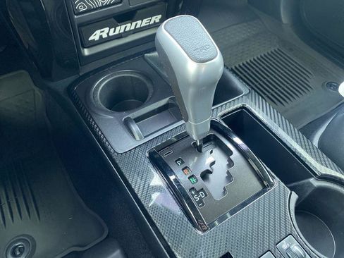 Used 2024 Toyota 4Runner TRD Off-Road Premium image 20