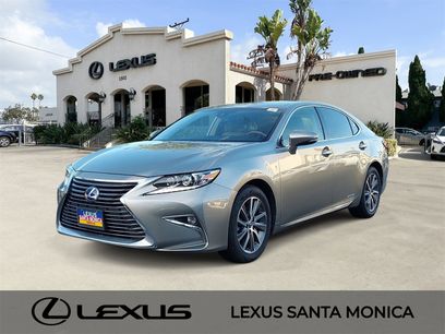Used 2018 Lexus ES 300h w/ Navigation Package