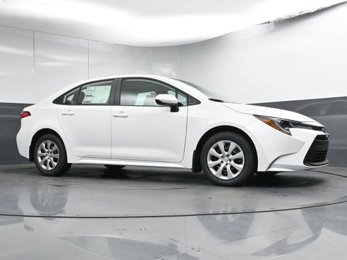 New 2026 Toyota Corolla LE image 20