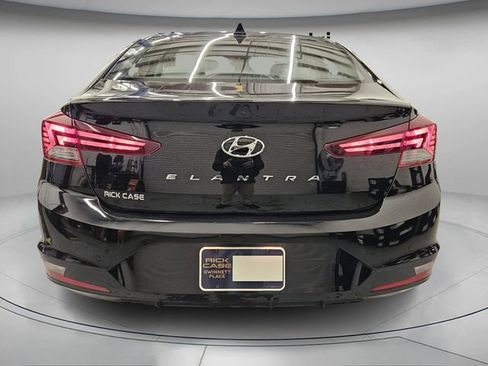Used 2020 Hyundai Elantra SEL image 6