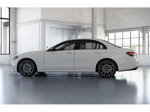 Used 2021 Mercedes-Benz E 350 4MATIC Sedan image 34