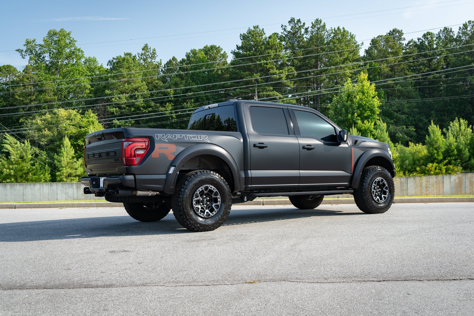 Used 2025 Ford F150 Raptor w/ Equipment Group 803A Raptor R AWD/4WD image 26