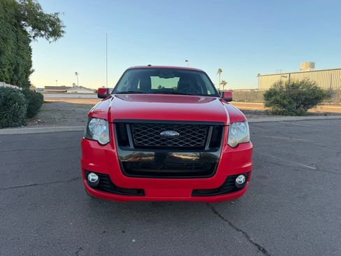 Used 2010 Ford Explorer Sport Trac Limited image 3