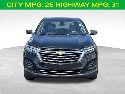 Used 2023 Chevrolet Equinox LS FWD image 3