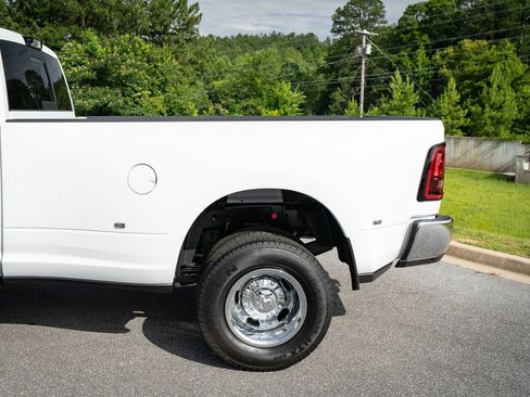 New 2026 RAM 3500 Tradesman AWD/4WD image 6