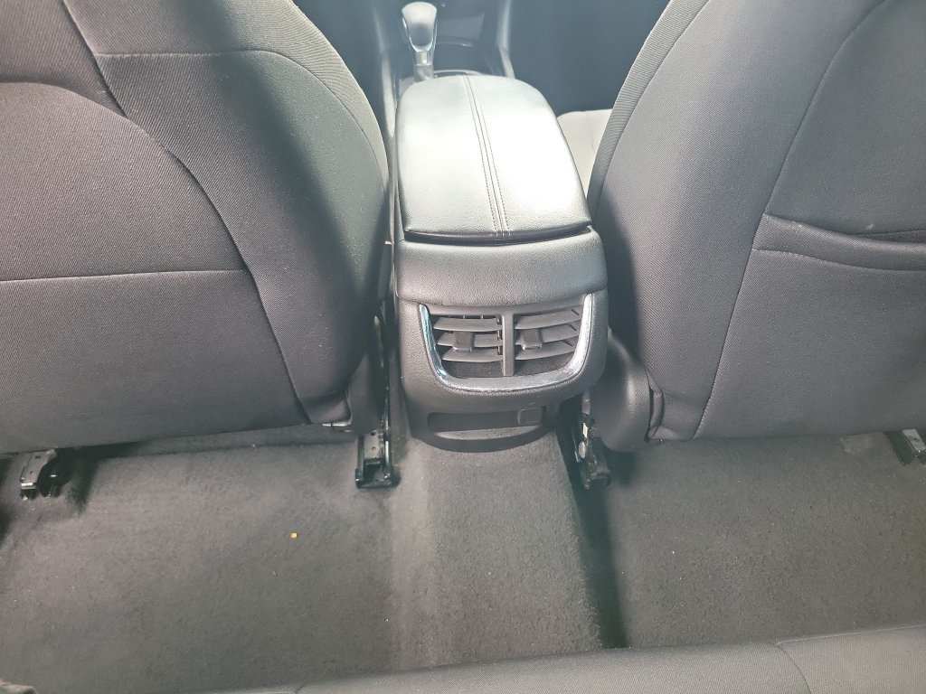 Used 2024 Chevrolet Malibu LT FWD image 11