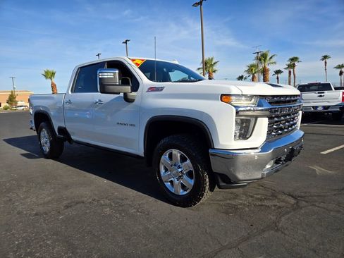 Used 2020 Chevrolet Silverado 2500 LTZ AWD/4WD image 1
