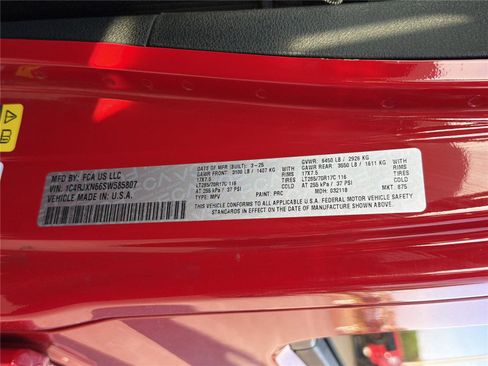 Used 2025 Jeep Wrangler Willys image 28