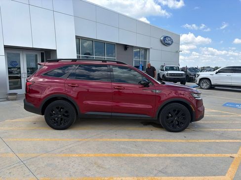 Used 2022 Kia Sorento S AWD/4WD image 8