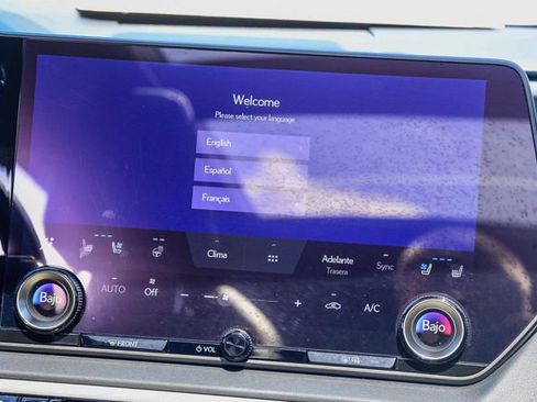 Used 2023 Lexus LX 600 F Sport w/ Accessory Package (Z1) image 16