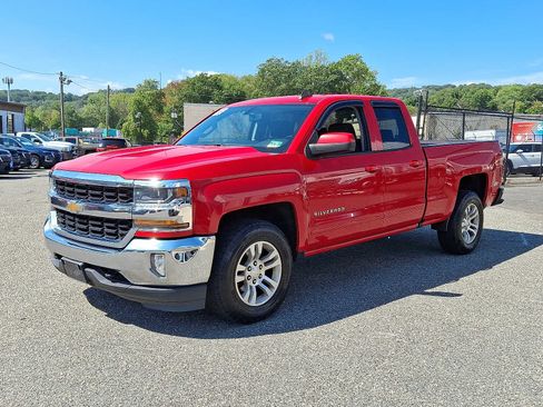 Used 2018 Chevrolet Silverado 1500 LT w/ All Star Edition image 3