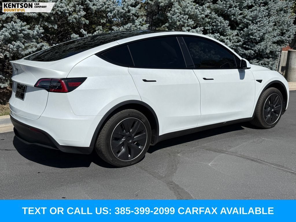 Used 2023 Tesla Model Y Long Range AWD/4WD image 9