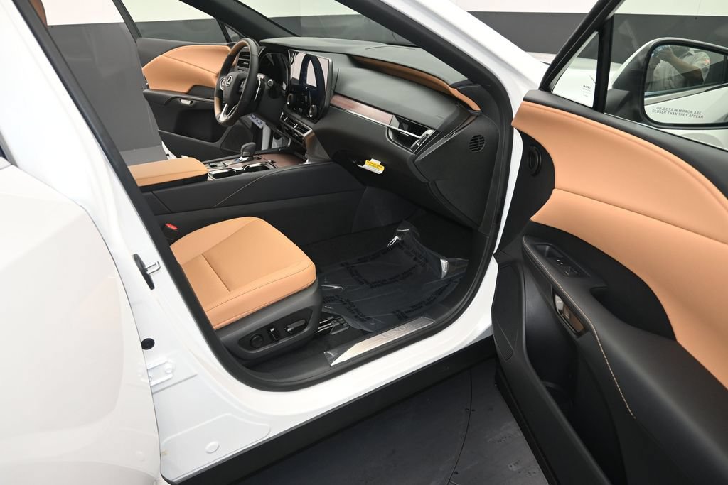 New 2026 Lexus RX 350h AWD/4WD image 14